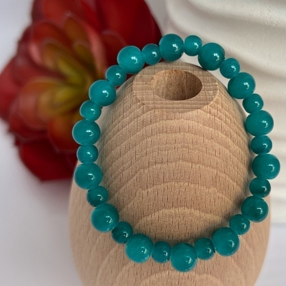 Hand Crafted Jewelry - Teal Stretch Beaded Bracelet